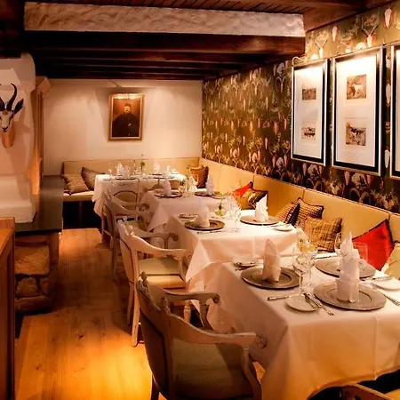 オイレナー ホーフ ホテル